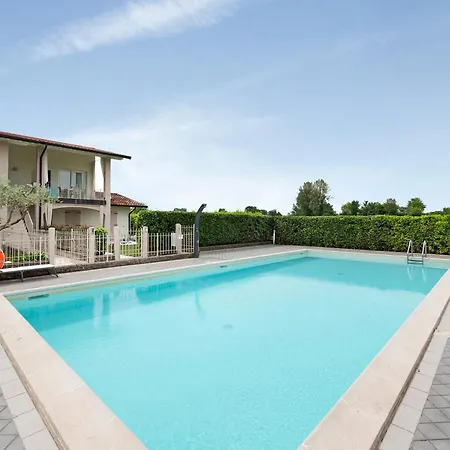 Casa Delle Rondini Apartment *